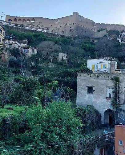 Dreaming Castel Sant'elmo Apartment *