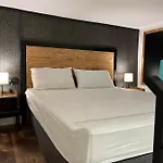 Апартаменты Dreaming Castel Sant'elmo *